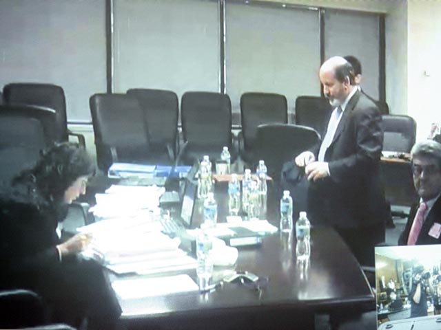 Слушание показаний Йоси Ольмерта с помощью видео-конференции. 7 мая 2013 года