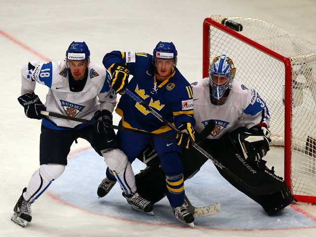 Полуфинал чемпионата мира по хоккею: шведы разгромили финнов