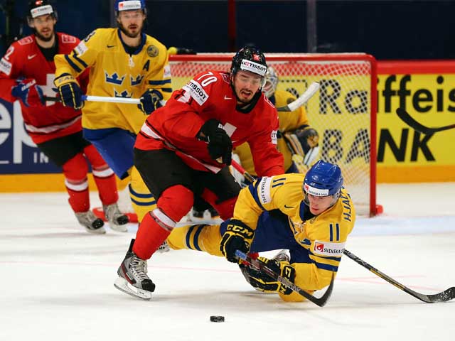 Финал чемпионата мира: шведы разгромили швейцарцев
