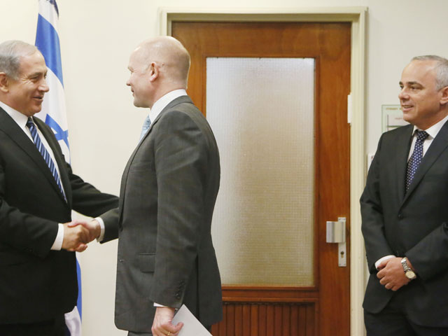Биньямин Нетаниягу, Уильям Хейг и Юваль Штайниц. Иерусалим, 24 мая 2013 года