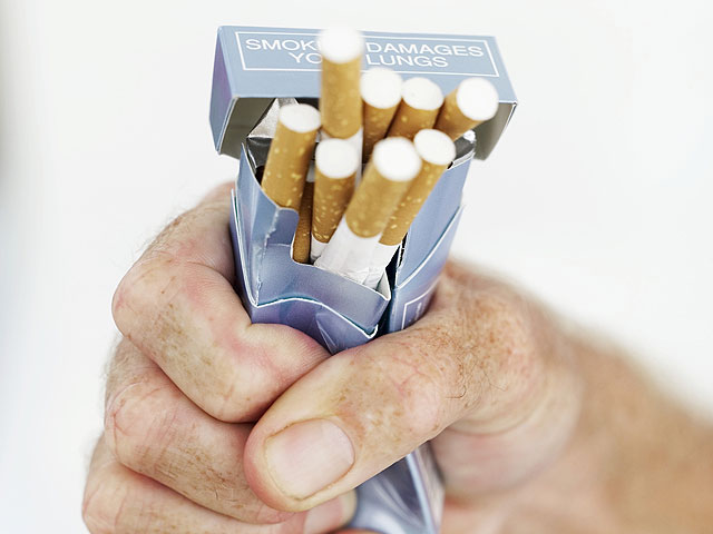 Закон о запрете на рекламу сигарет одобрен ко второму и третьему чтениям