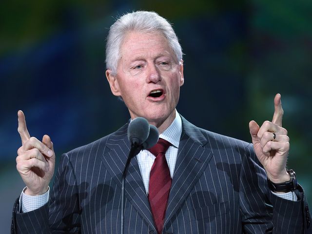 "Дорогой друг Билл": гонорар Клинтона за лекцию в Израиле составит полмиллиона долларов