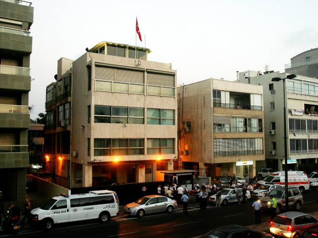 Здание посольства Турции в Тель-Авиве (иллюстрация)