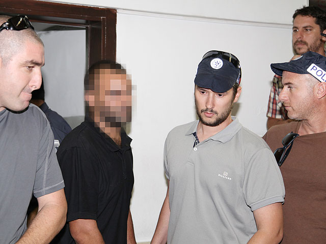 Суд продлил арест подозреваемых в убийстве в гей-клубе "Бар Ноар"