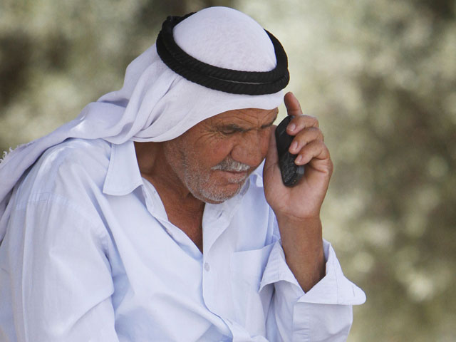 Мобильная связь в Израиле стала дешевле и лучше. Итоги опроса 2013 года