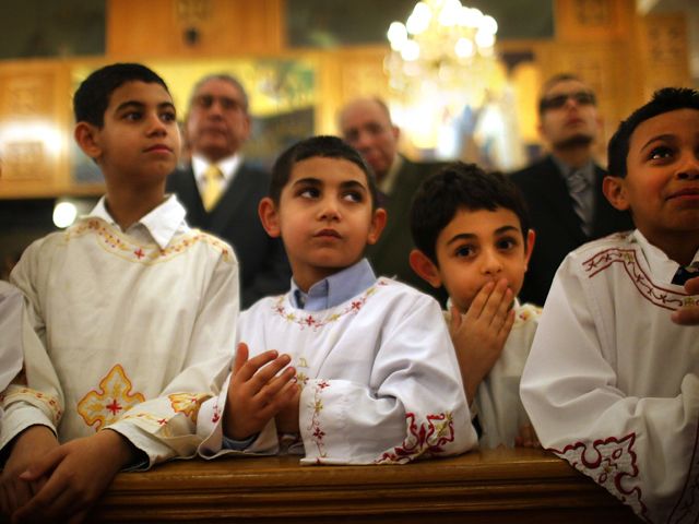 Египетский иезуит: Запад поддерживает исламистов, которые тащат страну в пропасть