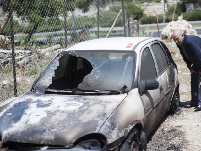"Акция возмездия" в Шейх Джаррах: сожжены два автомобиля