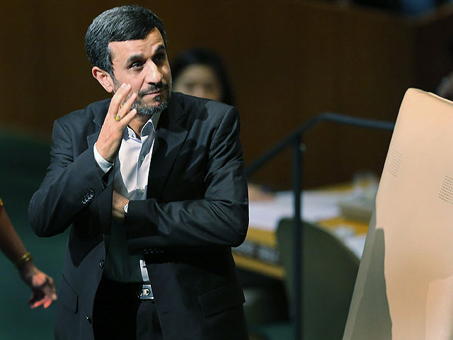 Лариджани и парламент против Ахмадинеджада: президенту вручена повестка в суд