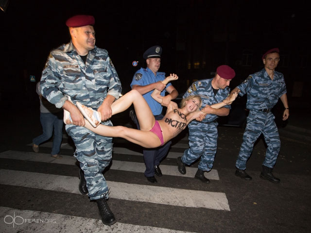 Акция против Лукашенко. Киев, ночь на 18 июня 2013 года