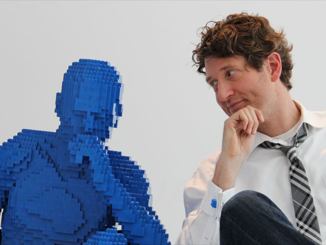Мир из кирпичиков "Лего": уникальная выставка работ Натана Савайи прибыла в Тель-Авив
