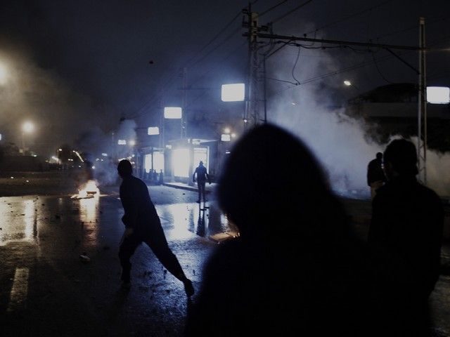 Беспорядки в Египте: есть жертвы. США эвакуируют из страны часть дипломатов
