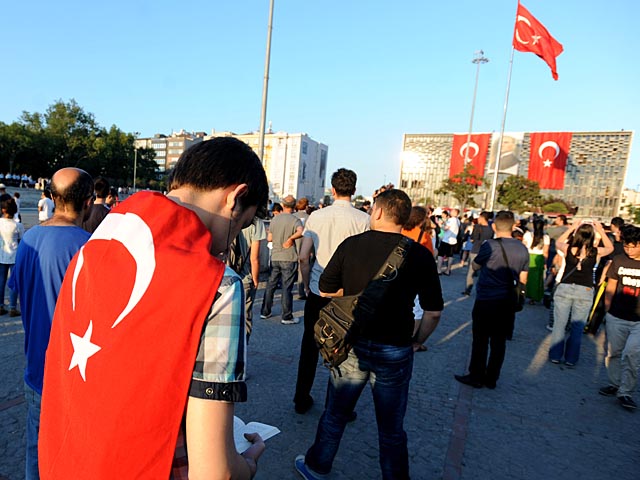 Турецкие генералы получили пожизненное "за попытку государственного переворота"
