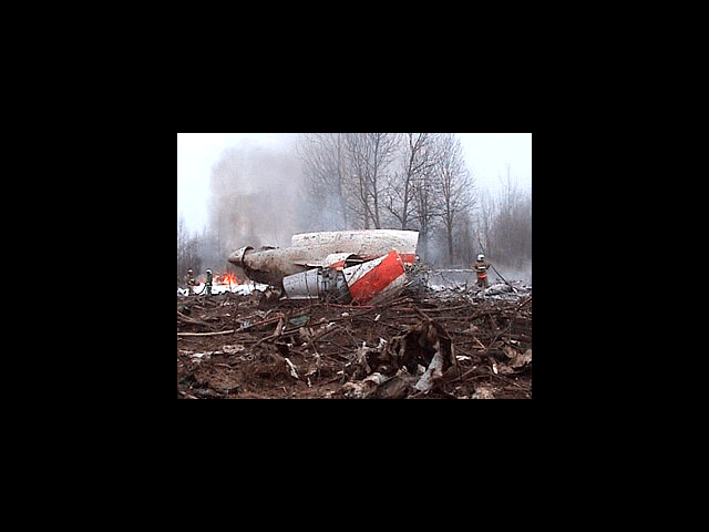Наказаны мародеры, похитившие банковские карты с места крушения самолета Леха Качиньского 