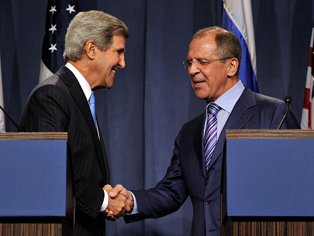 12 сентября в Женеву для переговоров по Сирии прибыли госсекретарь США Джон Керри и министр иностранных дел Сергей Лавров