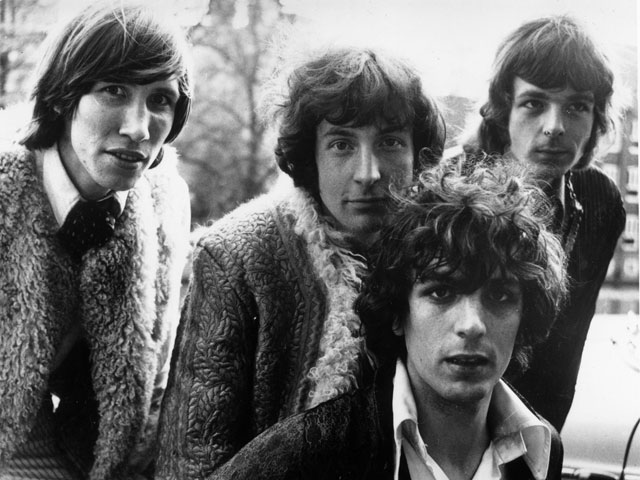 Pink Floyd летом 1967-го года (Роджер Уотерс - крайний слева)