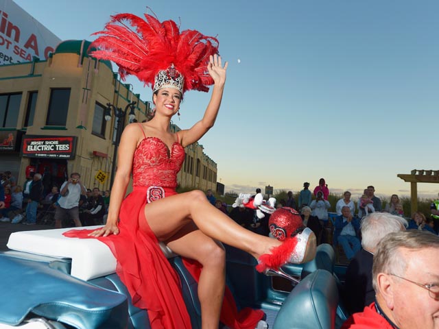 Парад конкурса красоты "Мисс Америка-2014". 14 сентября 2013 года