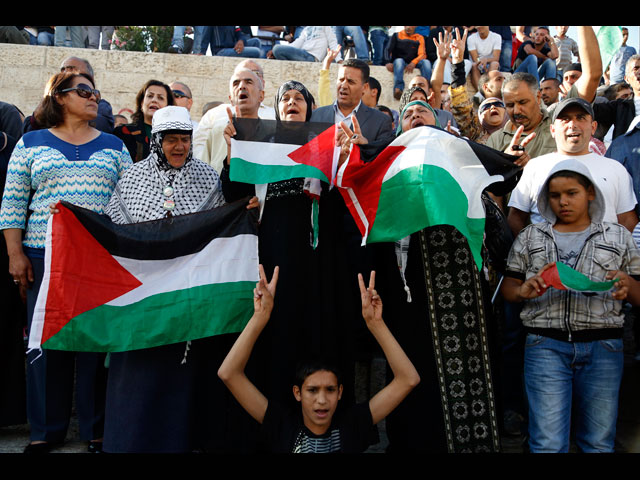 Вечером 24 сентября около Шхемских ворот проходила пропалестинская акция протеста, в которой принимали участие около 300 арабов