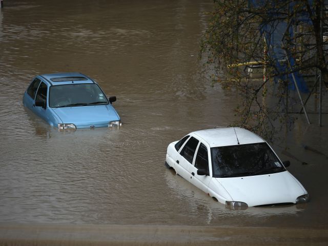 Наводнение в индийском штате Гуджарат: 40.000 человек эвакуированы