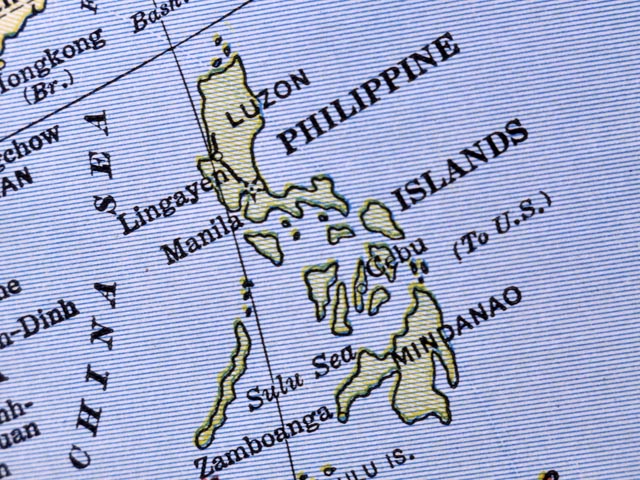 Число жертв землетрясения на Филиппинах достигло 93 человек