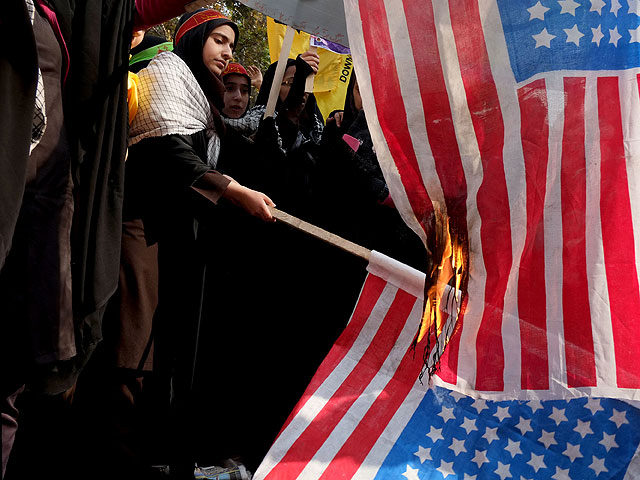 День смерти Америки. Тегеран 2013