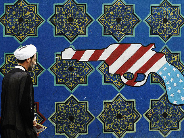 День смерти Америки. Тегеран 2004