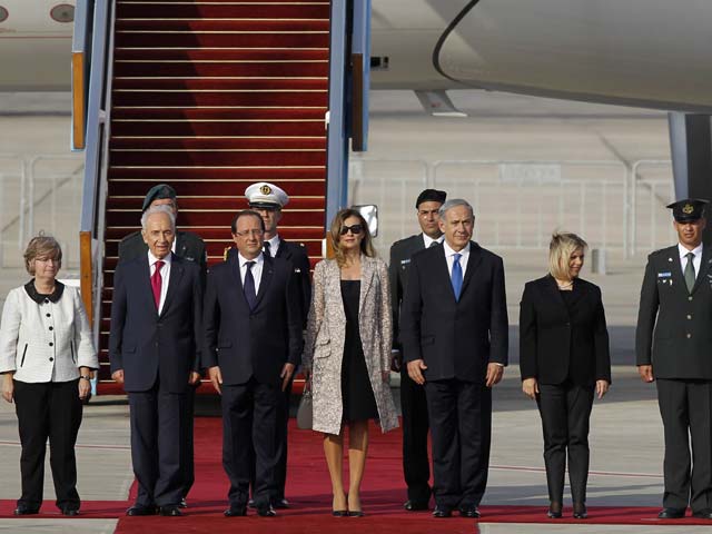 Встреча президента Франции в аэропорту имени Бен-Гуриона. 17 ноября 2013 года