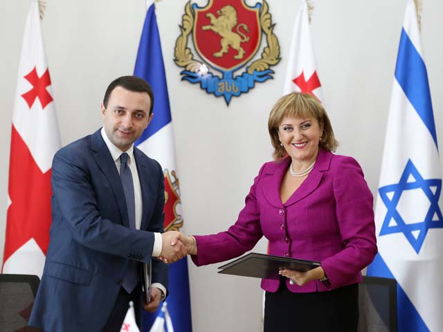 Глава МВД Грузии Ираклий Гарибашвили и замминистра внутренних дел Израиля Фаина Киршенбаум 