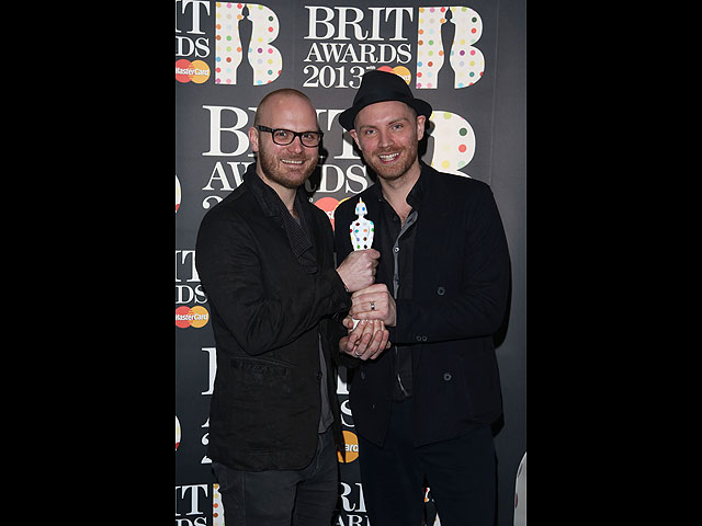 Джонни Баклэнд и Уилл Чемпион из группы Coldplay