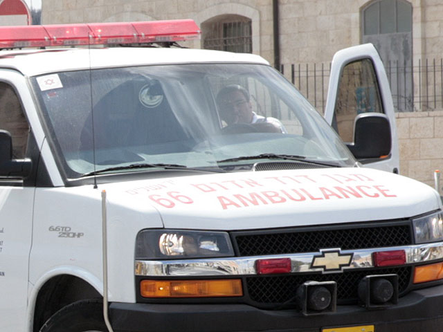В ДТП в Галилее легко пострадали 12 школьников
