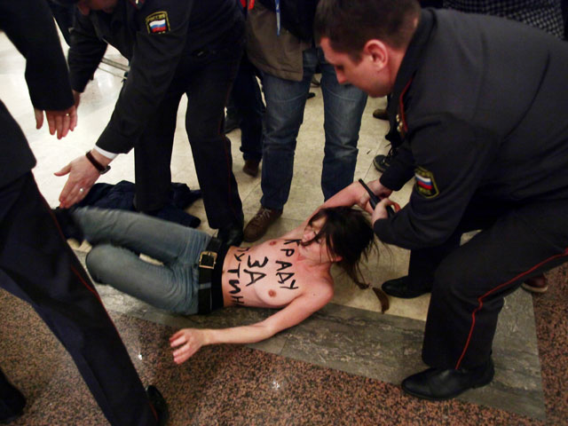 Акция FEMEN во время президентских выборов в России (архив)