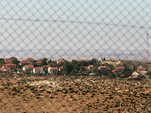 Поселок Бейт Ятир (к югу от арабской Ятты)