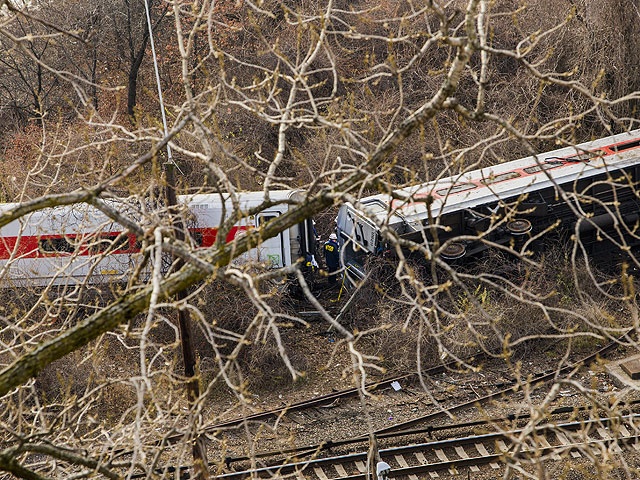 Причиной железнодорожной аварии в Нью-Йорке стали неисправные тормоза