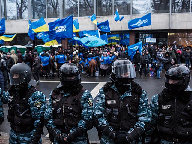 Киев. Декабрь 2013 года