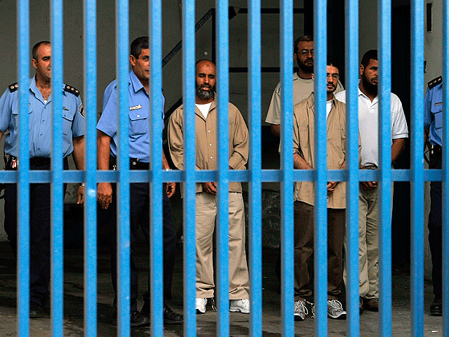 Беспорядки в тюрьме "Мегиддо", охрана применила слезоточивый газ