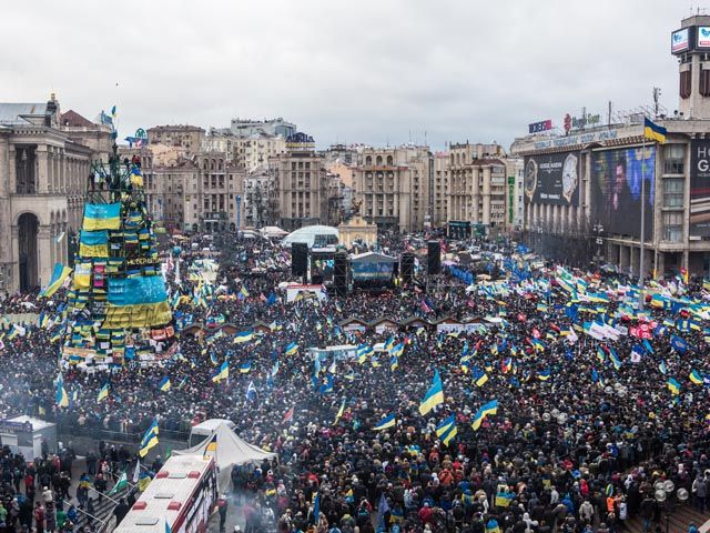Президент Украины пообещал преодолеть кризис власти в течение суток
