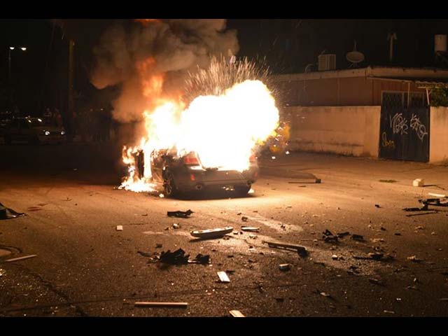 Взрыв автомобиля в Кирьят-Яме. Снимок сделан на месте происшествия (фотография предоставлена автором) 