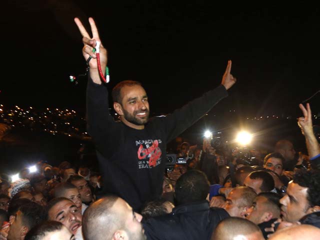 Самир Исауи после освобождения из тюрьмы. Декабрь 2013 года