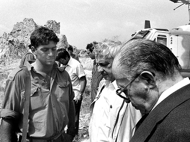 С Менахемом Бегиным в Ливане, 1982-й год