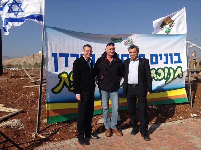 Во время поездки в Иорданскую долину. 2 января 2014 года