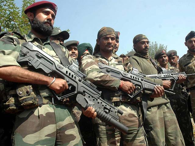Индийский армейский спецназ с автоматами "Тавор"
