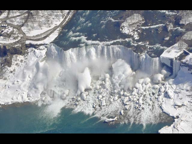 Ниагарский водопад зимой (прошлые годы)