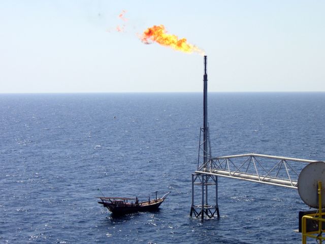 Иран отрицает факт сделки с Россией в формате "нефть в обмен на товары"