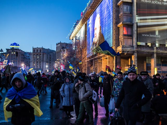 Украинская оппозиция считает избиение Луценко покушением на убийство