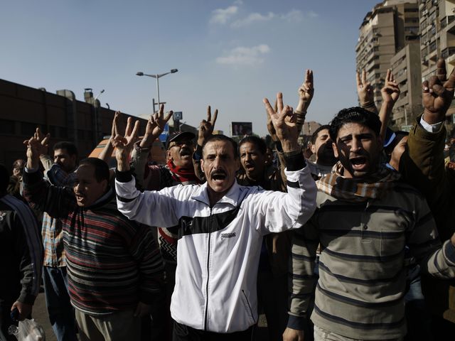 В Египте продолжаются беспорядки, есть жертвы