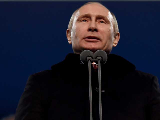 Владимир Путин объявил игры открытыми. Олимпийский гимн спела Анна Нетребко