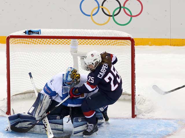 Первый хоккейный матч олимпиады: американки победили сборную Финляндии