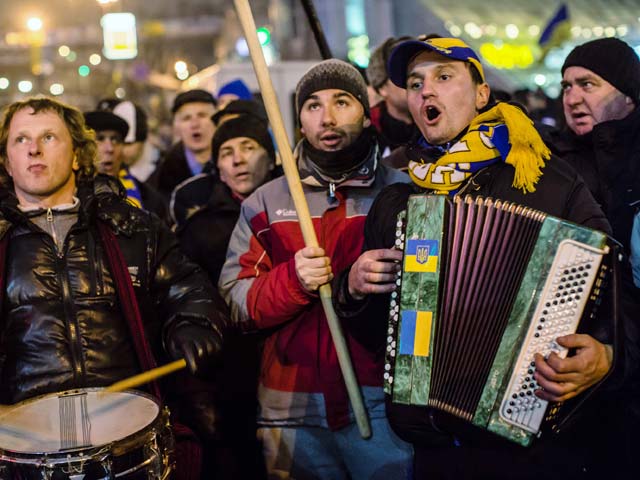 Народное вече на Майдане: выступления лидеров оппозиции, концерт и мастер-класс по танцам