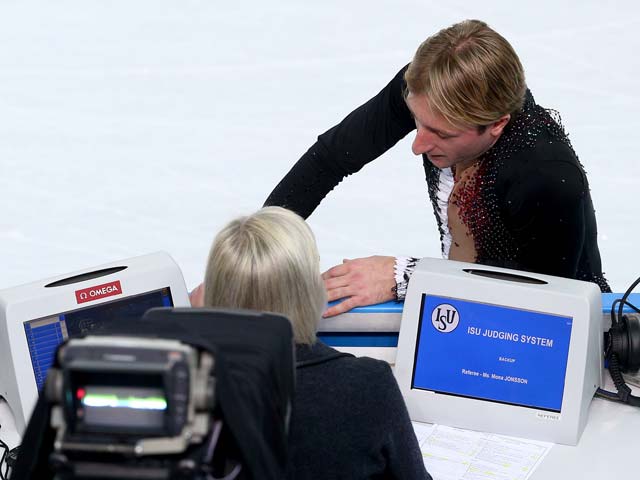 Евгений Плющенко 13 февраля 2014 после выступления на Олимпиаде в Сочи