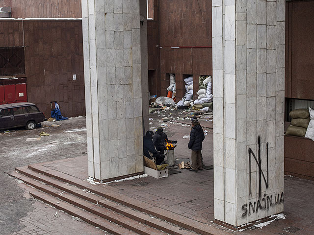 Новые столкновения в Киеве: слышны выстрелы и взрывы