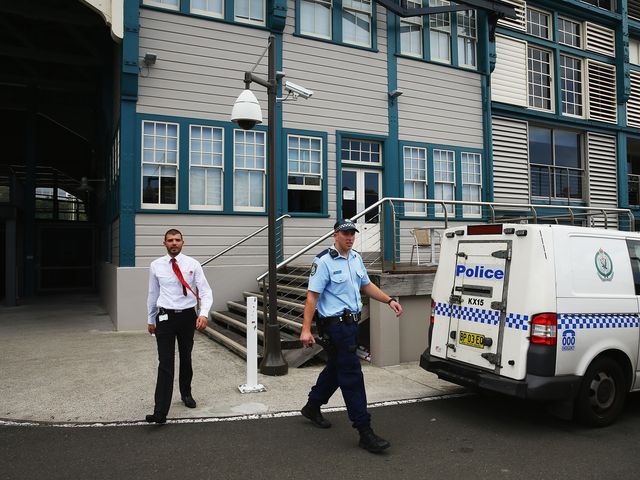 Полиция возле дома Шарлотты Доусон. 22.02.2014, Сидней